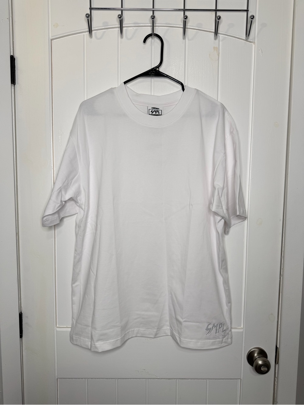 SMPLIND.  Premium Essential Tee - White Size Large